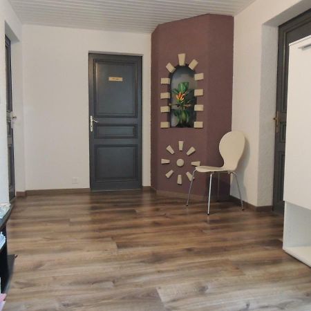 Hotel De La Gare Cousset Eksteriør bilde