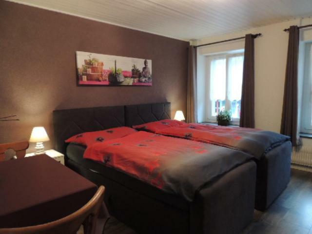 Hotel De La Gare Cousset Eksteriør bilde